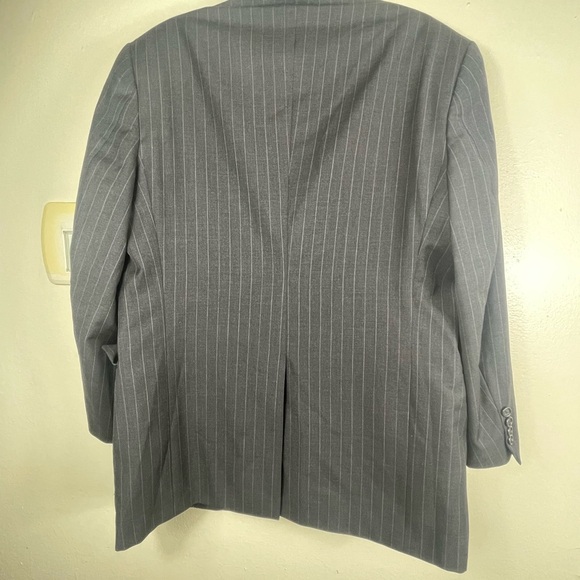 Hart Schaffner Marx Gray Sport Coat with Structured Shoulders  set size 40 R - Picture 5 of 11